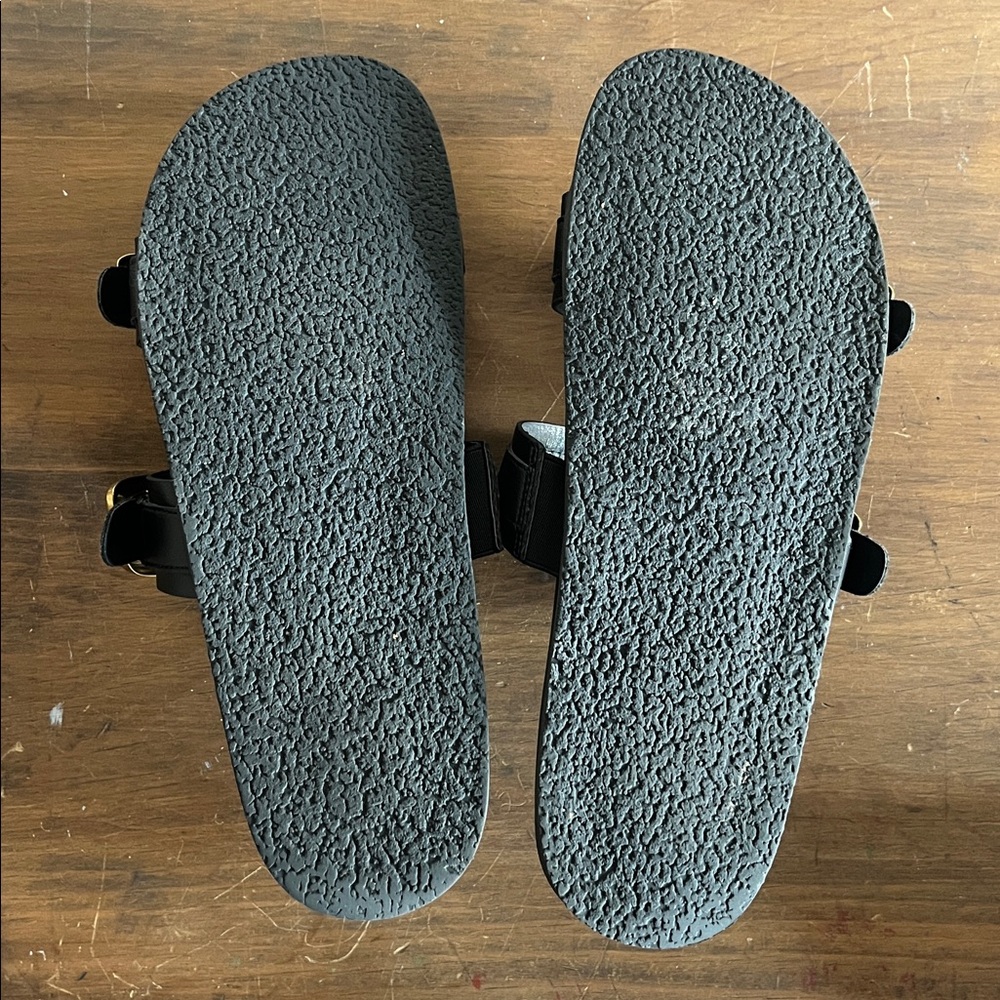 💫Jellypop brand Black Double-Strap Sandal Slides with Modern Gold Buckles💫 - Picture 7 of 9